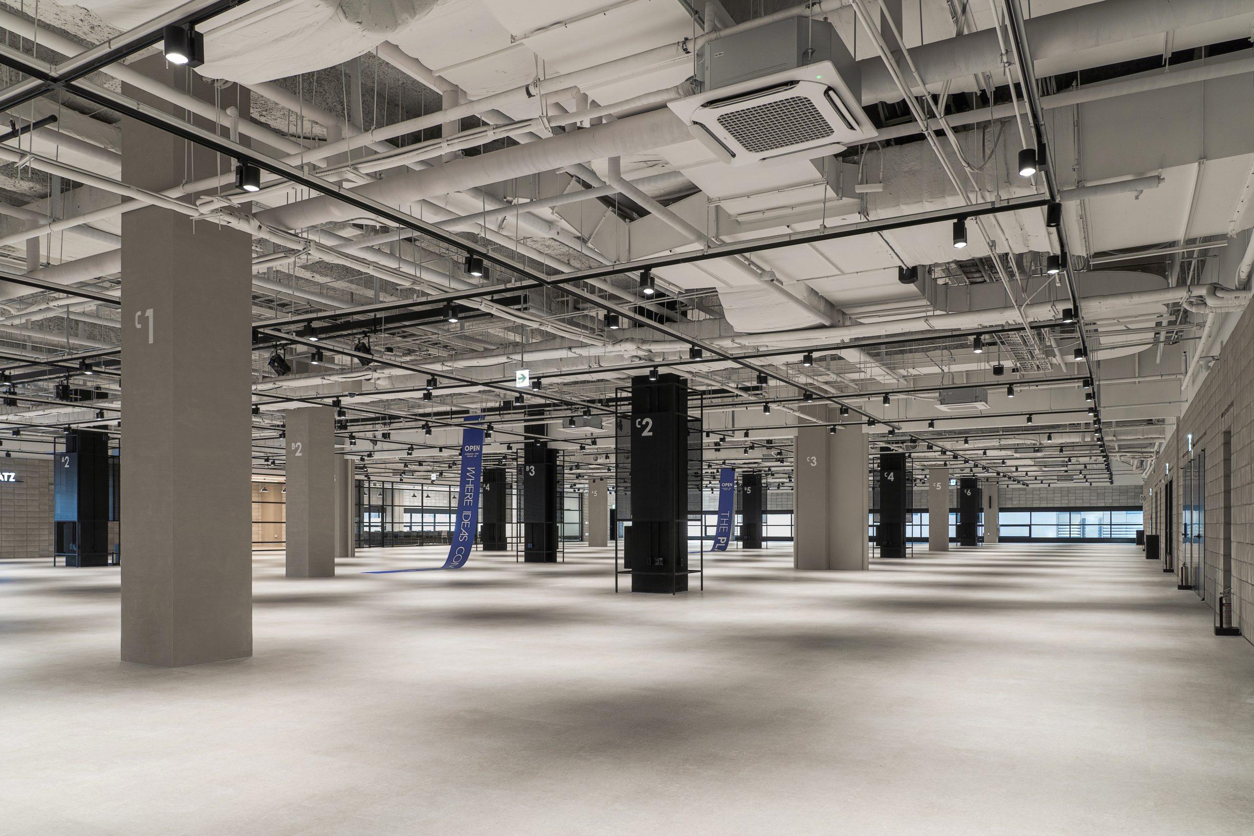 서울 코엑스 THE PLATZ 실내 공간